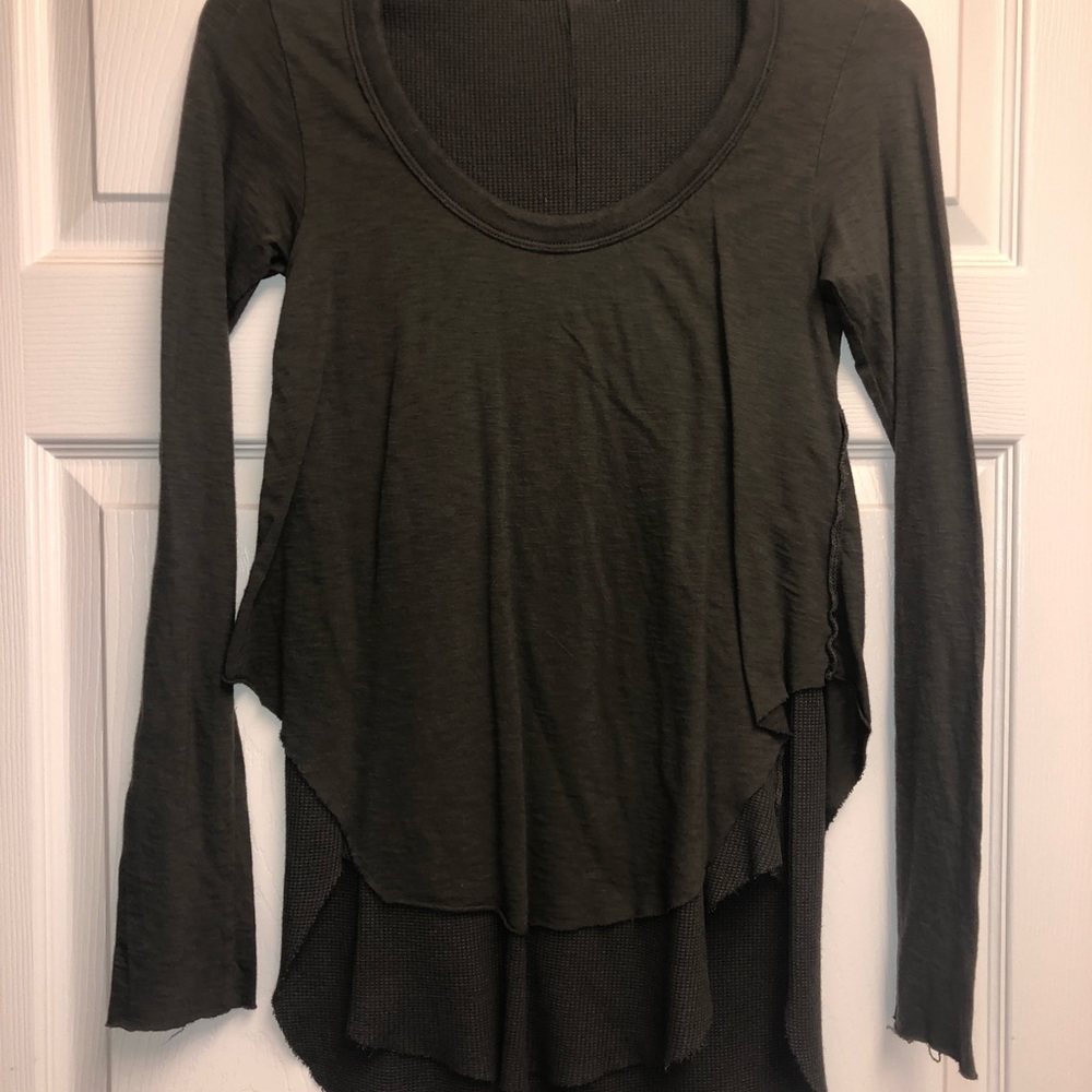 Long sleeve t